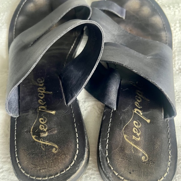 Free people black leather sandal - Picture 3 of 4